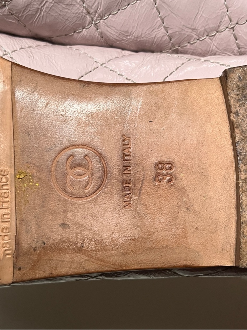 CHANEL Quilted Ballet Flats in Dusty Rose Leather with Bow - Picture 7 of 15